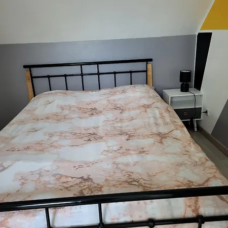 Semesterbostad Grande Maison Jusqu'a 9 Pers *